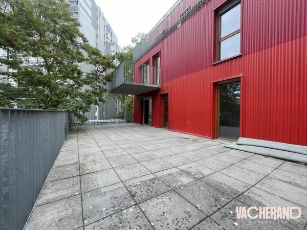 LILLE SUD - Rue Paul Parisot T3- Terrasse- parking