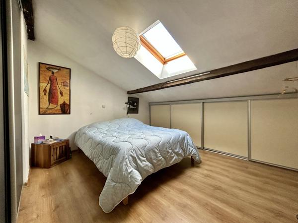 Bouillac (82600) La maison du pin penché