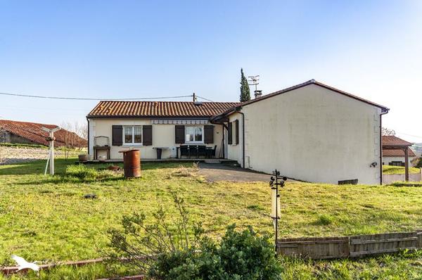 Maison à vendre |  Comberanche-et-Épeluche |  5 pièces | 135 m²