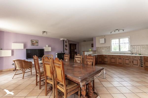 Maison à vendre |  Comberanche-et-Épeluche |  5 pièces | 135 m²