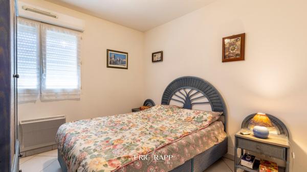 SAINT-RAPHAËL – Cœur de ville - F3 + Garage