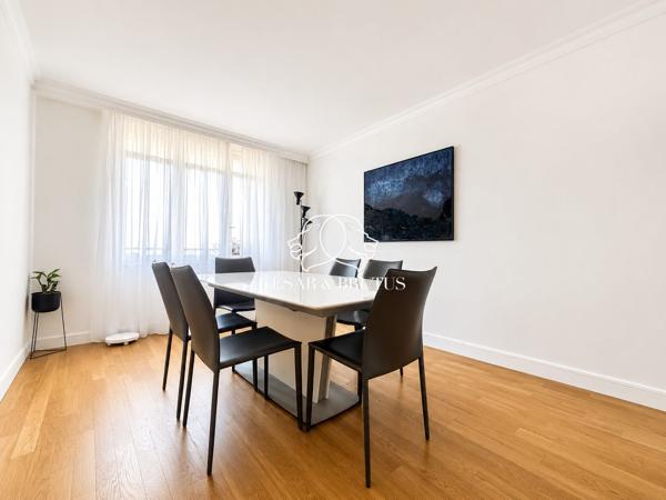 Appartement 5 pièces familial coeur Monplaisir
