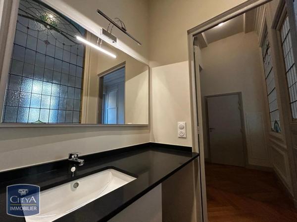 Appartement à louer 3 pièces 54.4m²