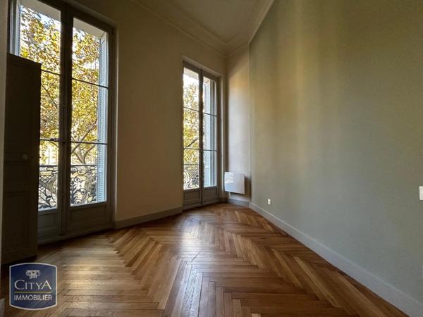 Appartement à louer 3 pièces 54.4m²
