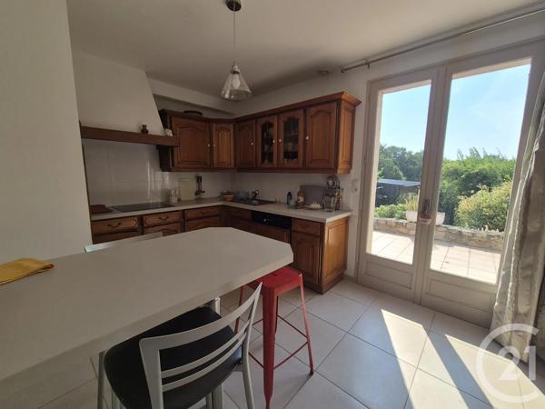 Maison à vendre  7 pièces - 122 m 2   BAGNOLES DE L ORNE  - 61