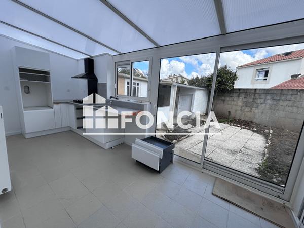 Location Maison 5 pièces 109.98 m² - 12 RUE VAUBAN La Roche Sur Yon 85000