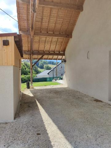 Maison récente 5P 109 m2 avec terrain de 950 m2 au calme sur les hauteurs des Echelles