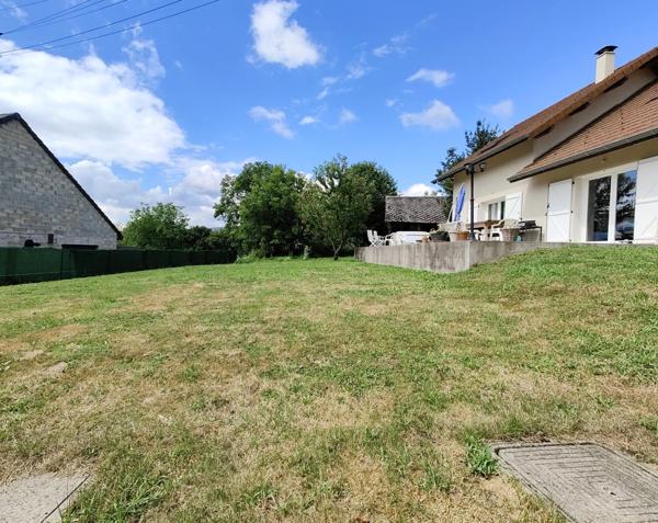 Maison récente 5P 109 m2 avec terrain de 950 m2 au calme sur les hauteurs des Echelles