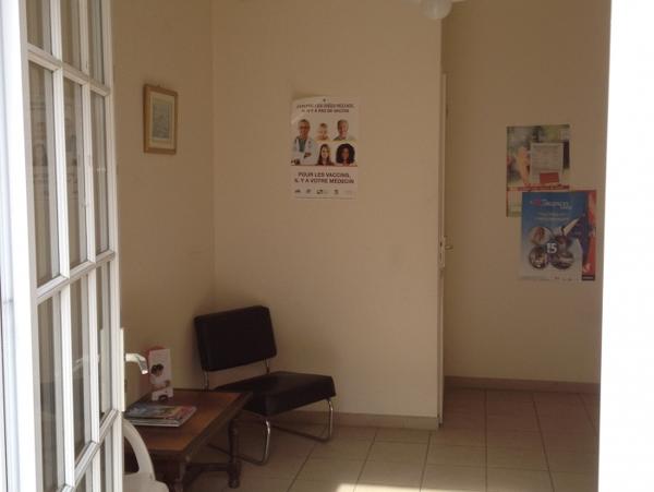 Location Local commercial ou professionnel 2 pièces Chantilly (60500) - centre ville