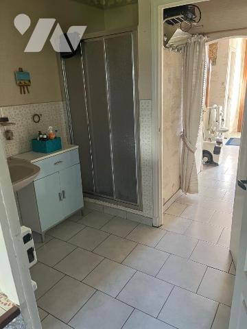 Maison avec 4 chambres, garage, jardin