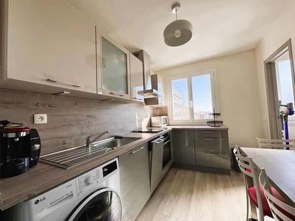 Appartement MEUBLE Clermont-Ferrand 2 pièce(s) 45m²