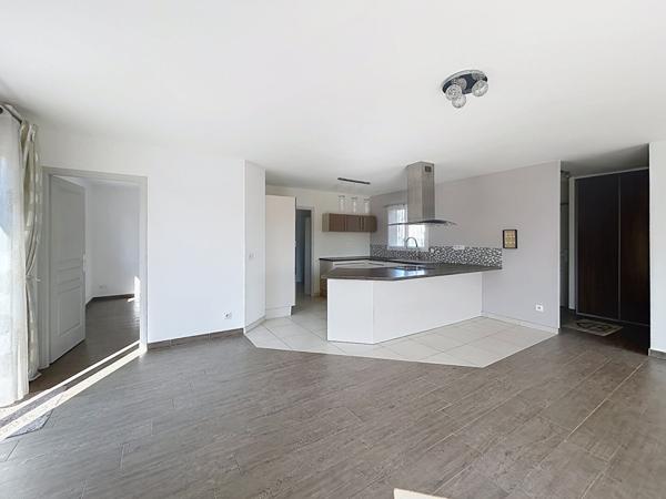 Maison - 8 pièces - 167 m²