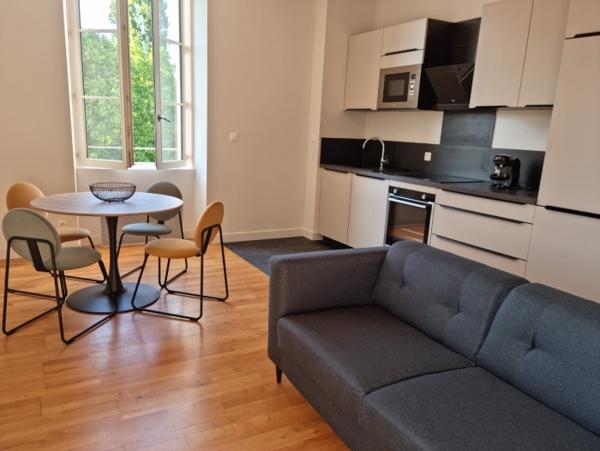 Location Appartement 2 pièces Poitiers (86000) - saint cyrien