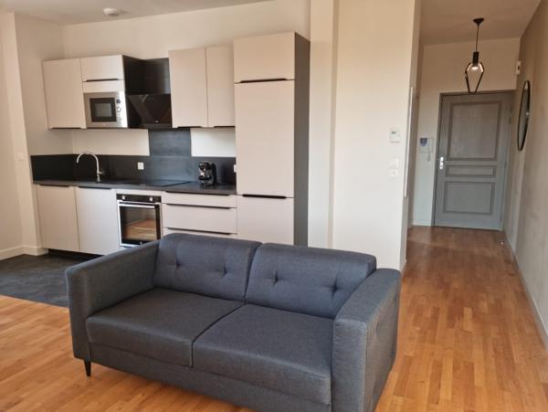 Location Appartement 2 pièces Poitiers (86000) - saint cyrien