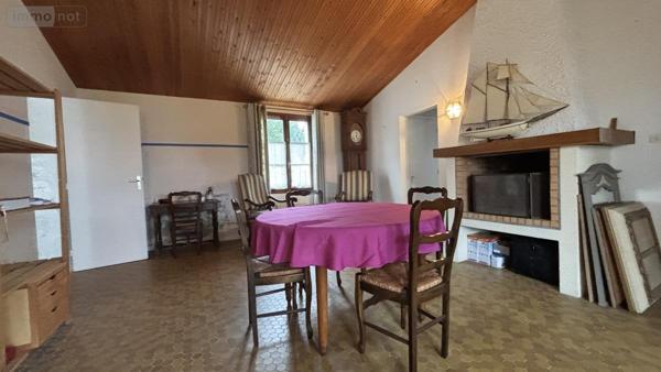 Maison à vendre à Saint-Martin-de-Ré en Charente-Maritime (17410), ref : 17018-1181