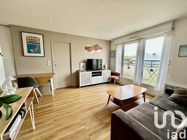 Appartement 2 pièces de 41 m² à Massy (91300)