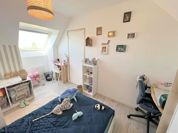 Maison récente 6 pièces à vendre 4 CHAMBRES à CHAUMONT EN VEXIN - Exclusivité NESTENN