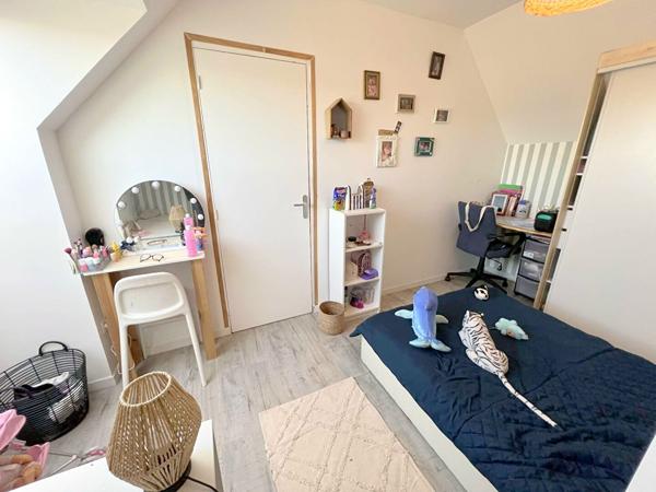 Maison récente 6 pièces à vendre 4 CHAMBRES à CHAUMONT EN VEXIN - Exclusivité NESTENN