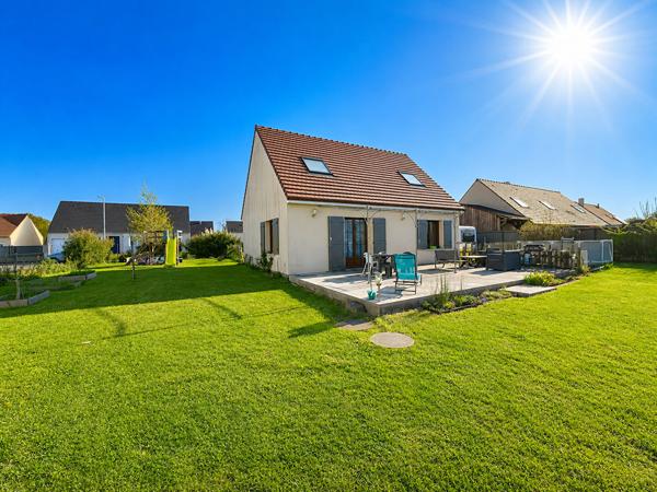 Maison récente 6 pièces à vendre 4 CHAMBRES à CHAUMONT EN VEXIN - Exclusivité NESTENN