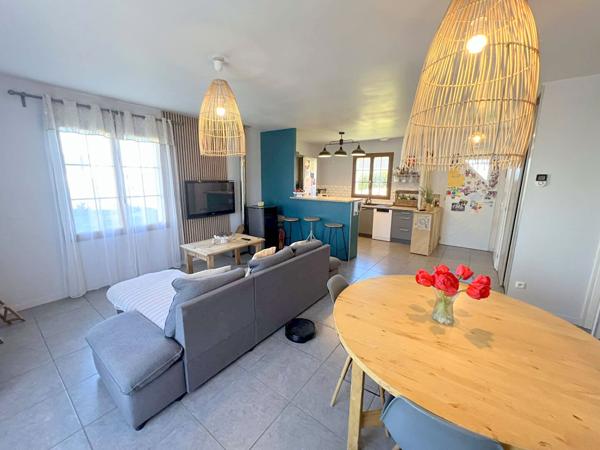 Maison récente 6 pièces à vendre 4 CHAMBRES à CHAUMONT EN VEXIN - Exclusivité NESTENN