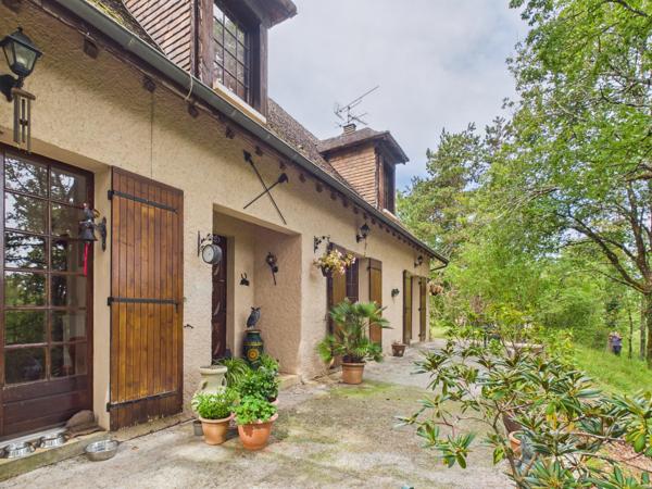 Belle maison familiale au calme à seulement 1 km de Javerlhac