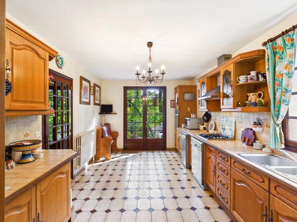 Belle maison familiale au calme à seulement 1 km de Javerlhac