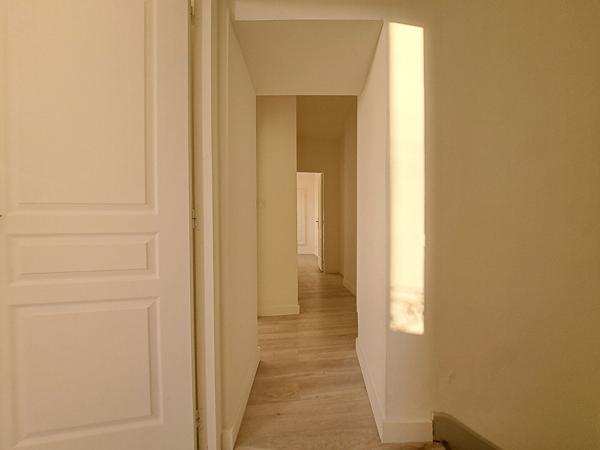 MAISON CHATELLERAULT