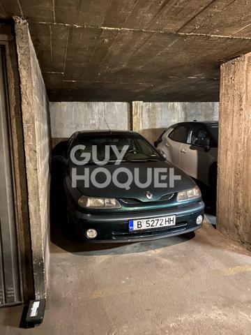 Parking - Rue du Faubourg Saint-Martin