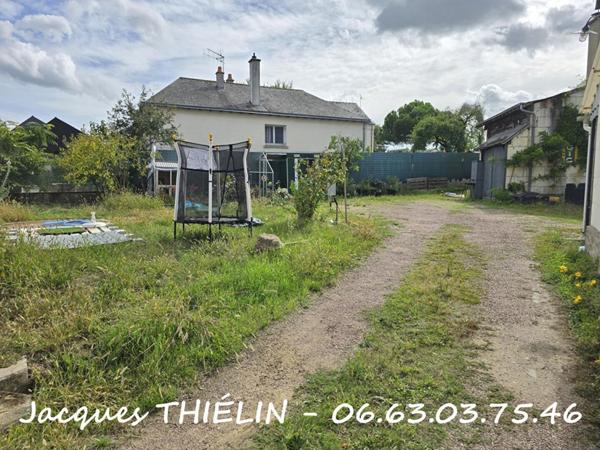 Charmante maison tuffeau au coeur de Longué-Jumelles