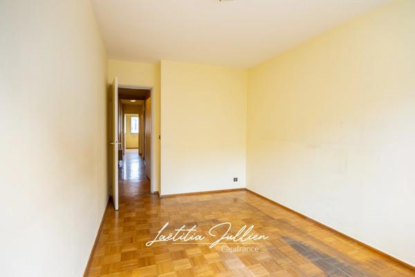 Appartement à vendre 4 pièces MARSEILLE 4EME ARRONDISSEMENT (13)
