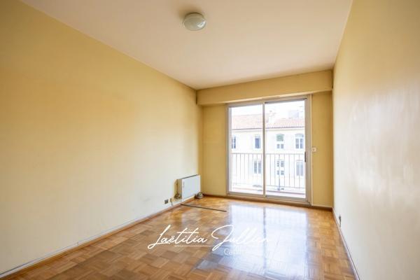 Appartement à vendre 4 pièces MARSEILLE 4EME ARRONDISSEMENT (13)