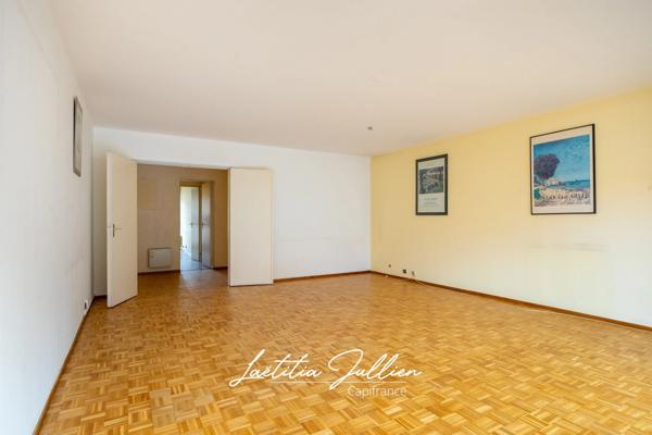 Appartement à vendre 4 pièces MARSEILLE 4EME ARRONDISSEMENT (13)