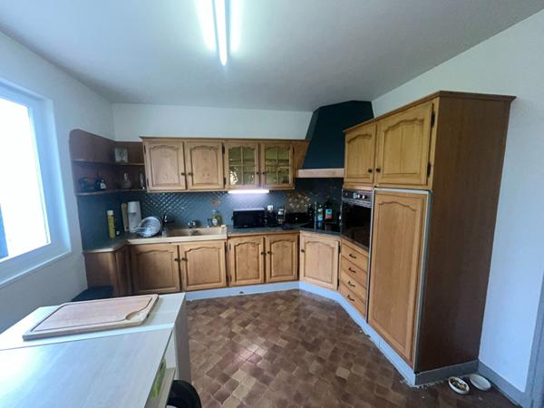 Maison surélevée avec sous-sol complet à Paray-le-Monial