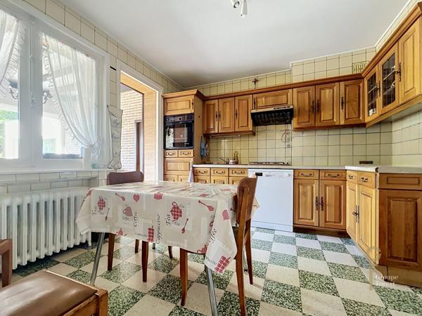 Maison semi individuelle à rafraichir