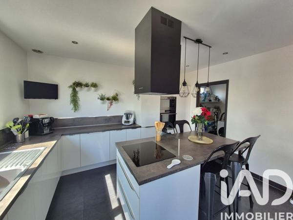 Maison à vendre 6 pièces 197 m² Champigny