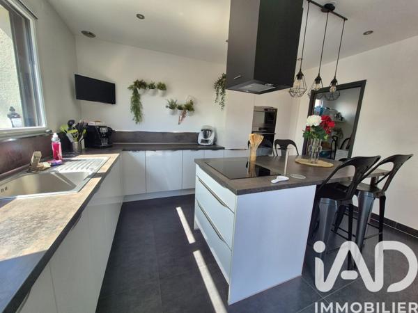 Maison à vendre 6 pièces 197 m² Champigny