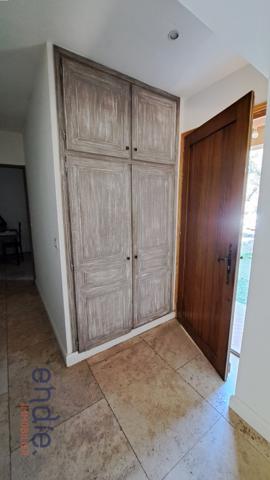 LORGUES villa plain pied 3 chambres sur 2383 m² clos