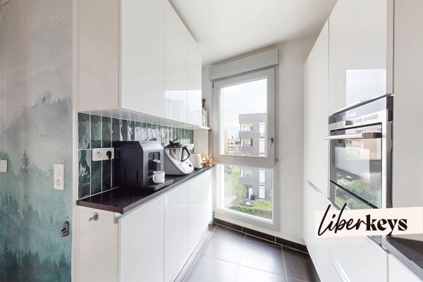 3 pièces 68 m² avec loggia au calme — Parking et cave