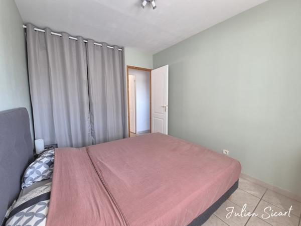 Villa 3 faces avec piscine