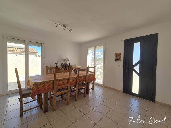 Villa 3 faces avec piscine