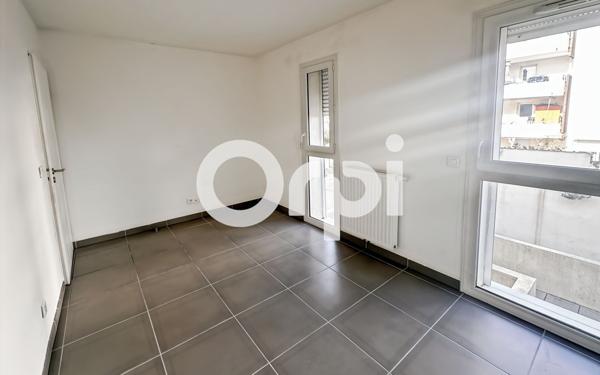 Appartement à vendre    3 pièces • 59,70 m2 Juvignac