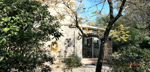 Lorgues, maison de 197m2, 5 chambres, piscine, au calme et proche du centre