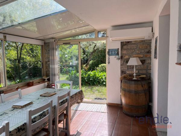 Lorgues, maison de 197m2, 5 chambres, piscine, au calme et proche du centre