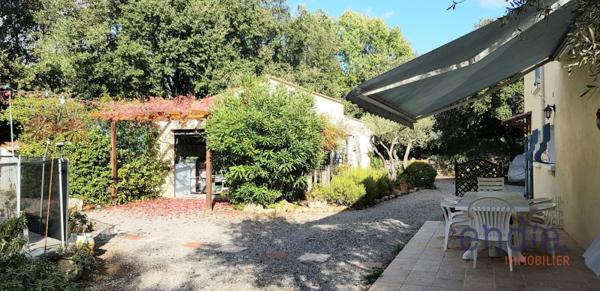 Lorgues, maison de 197m2, 5 chambres, piscine, au calme et proche du centre