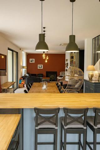 Vente Maison 9 pièces 262 m2 à Casseneuil