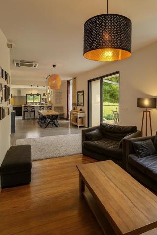 Vente Maison 9 pièces 262 m2 à Casseneuil