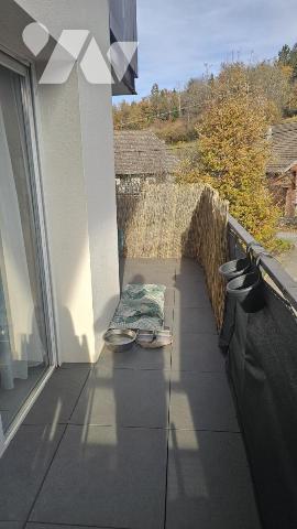 SEYNOD, appartement loué type 3 au calme avec terrasse de 12m2 avec vue dégagée et garage fermé