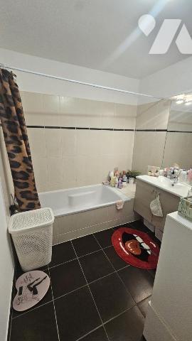 SEYNOD, appartement loué type 3 au calme avec terrasse de 12m2 avec vue dégagée et garage fermé