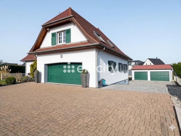 Maison 8 pièces - 209 m² Exclusivité efficity