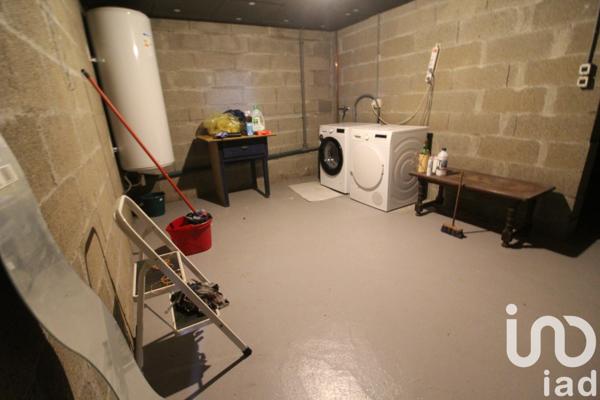 Maison traditionnelle 5 pièces de 110 m² à Thuré (86540)